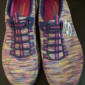 Skechers sneakers
